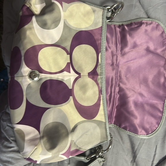 Coach Soho Scarf Print Hobo Silver/Purple Multi - Picture 2 of 7